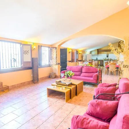 Spacious In Rivero De With Private Pool. Villa *